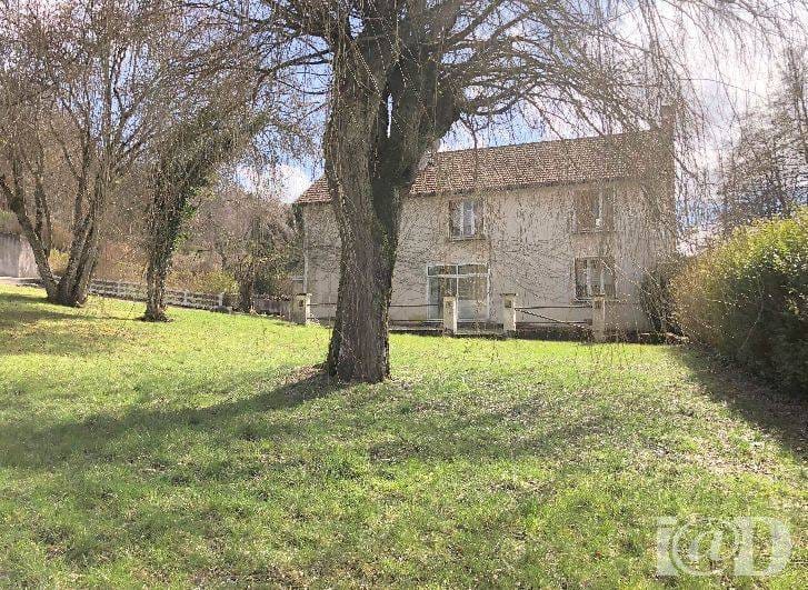 Maison de 298 m² à Lanques-sur-Rognon (52800)