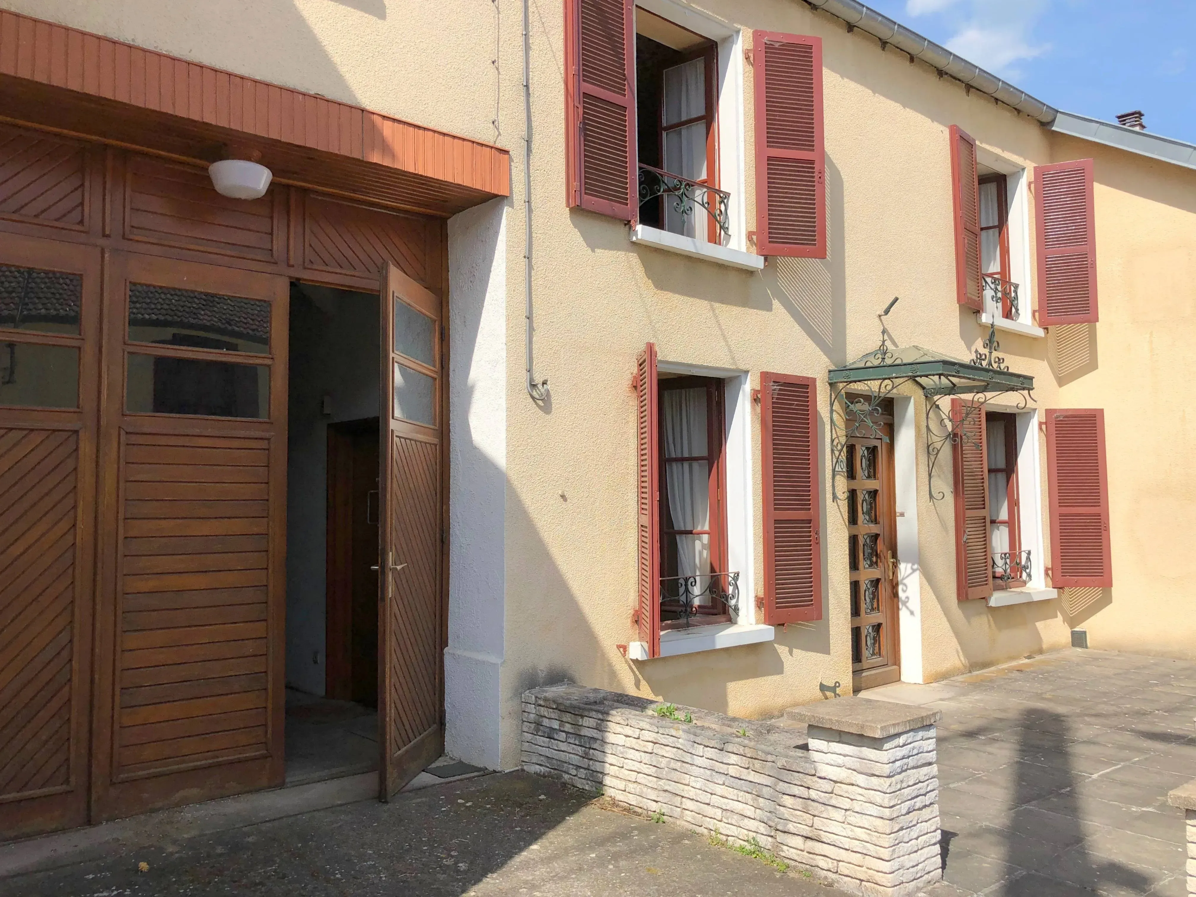 Maison de 179 m² à Hortes (52600)