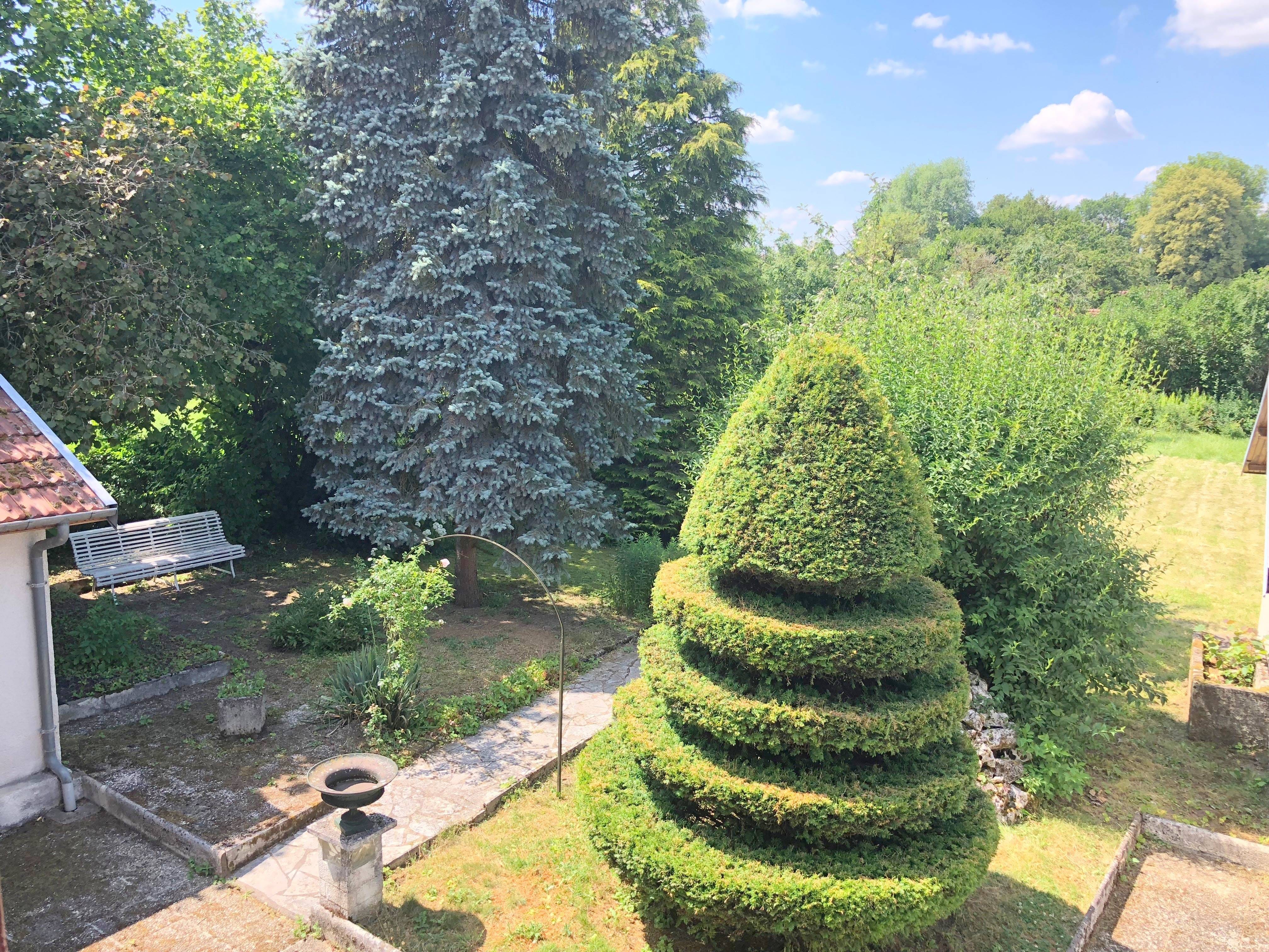 Maison de 179 m² à Hortes (52600)