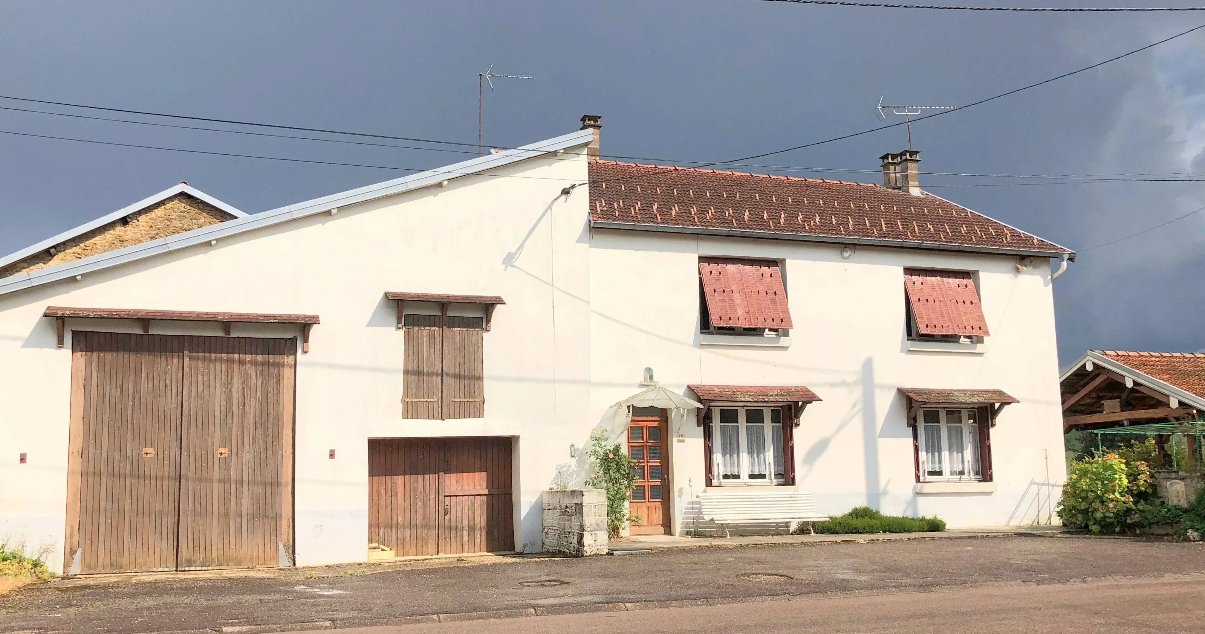 Maison de 150 m² à Orbigny au val (52360)