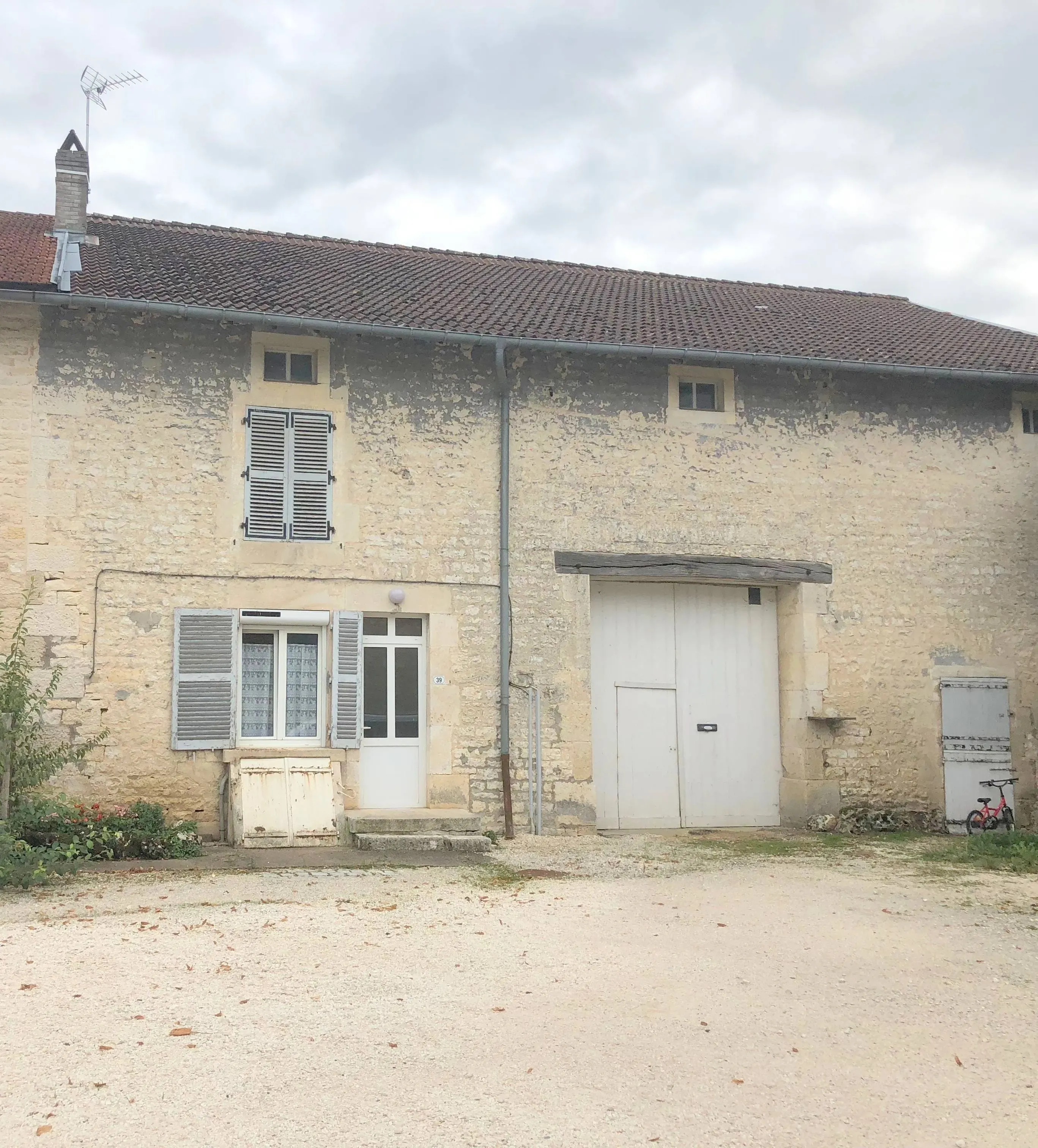 Maison de 105 m² à Laville aux Bois (52000)