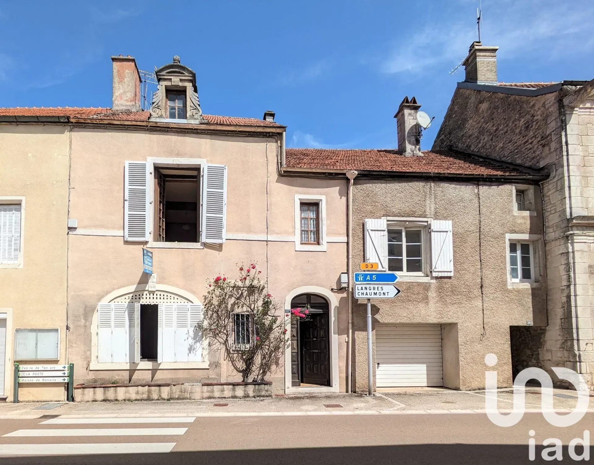 Maison de 212 m² à Arc-en-Barrois (52210)