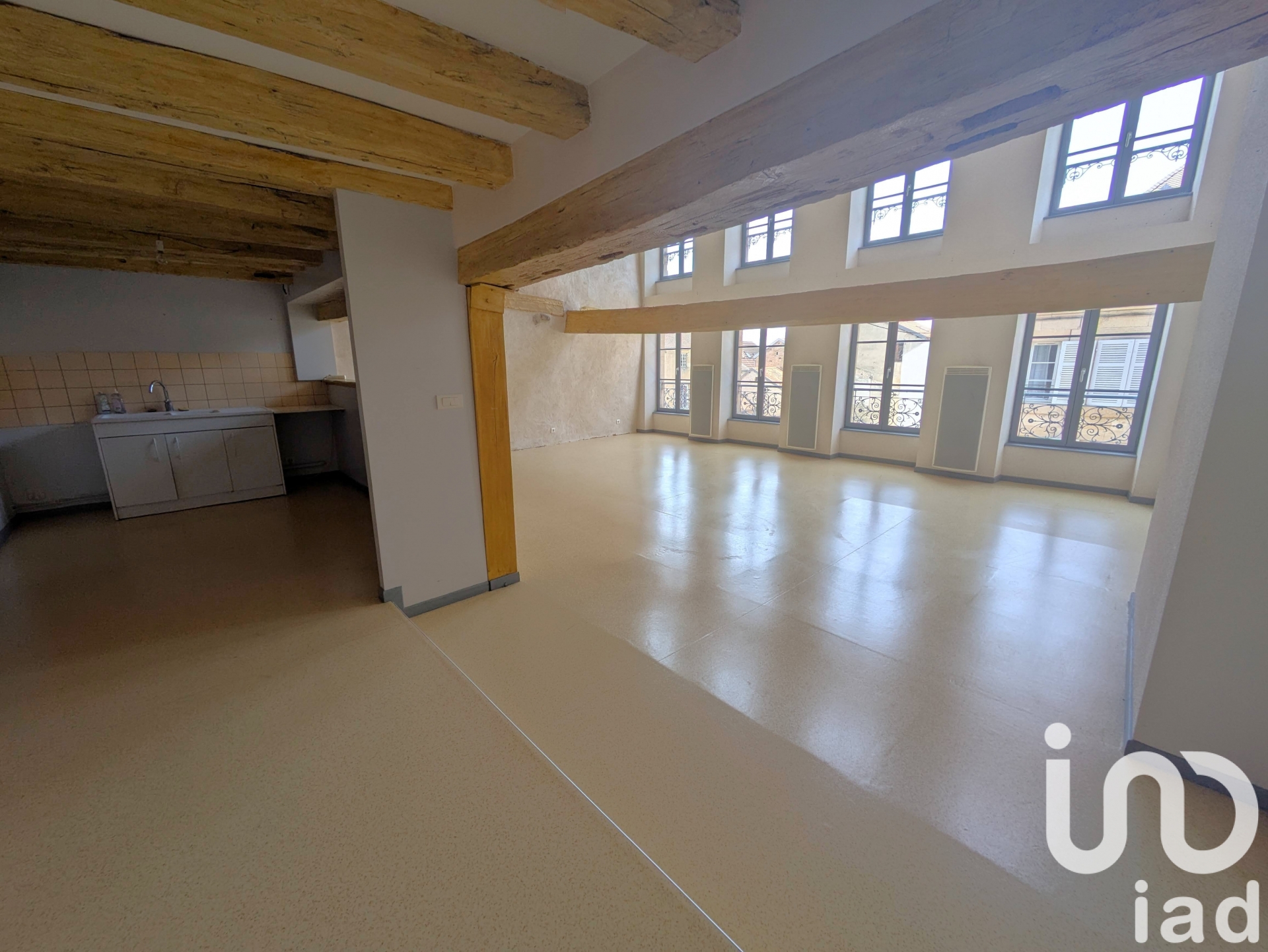 Maison de 379 m² à Langres (52200)