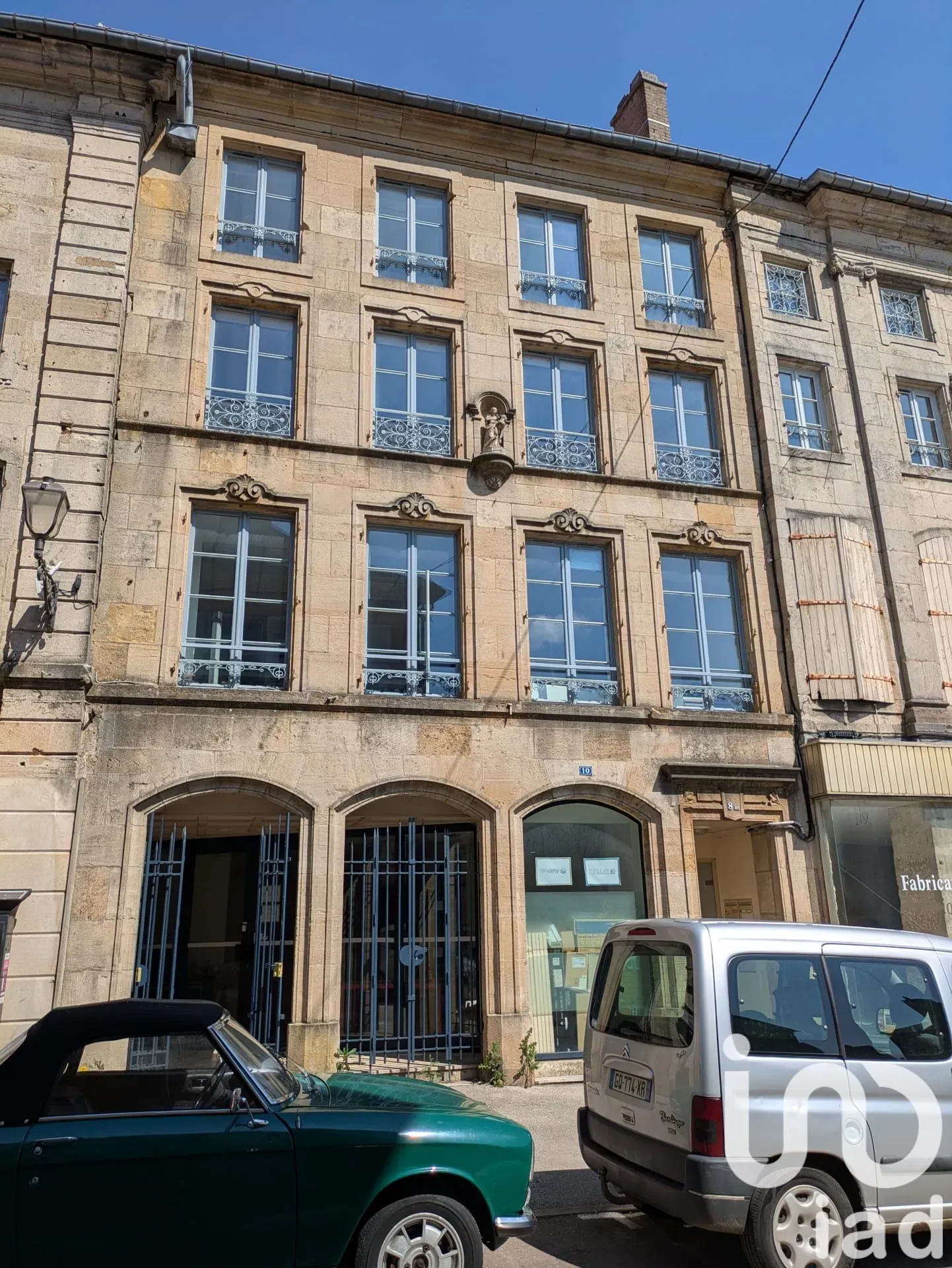 Maison de 379 m² à Langres (52200)