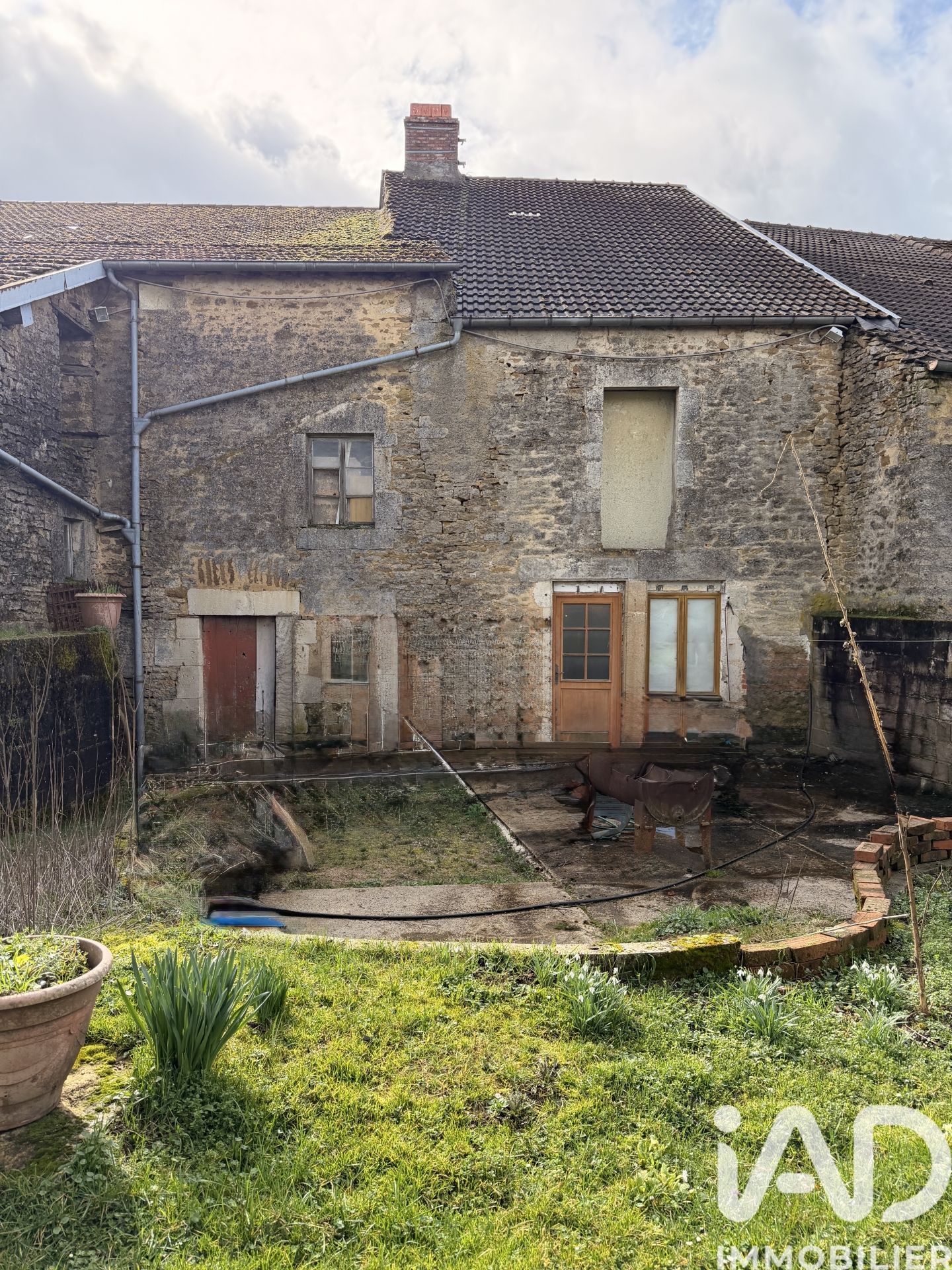 Maison de 48 m² à Dampierre (52360)