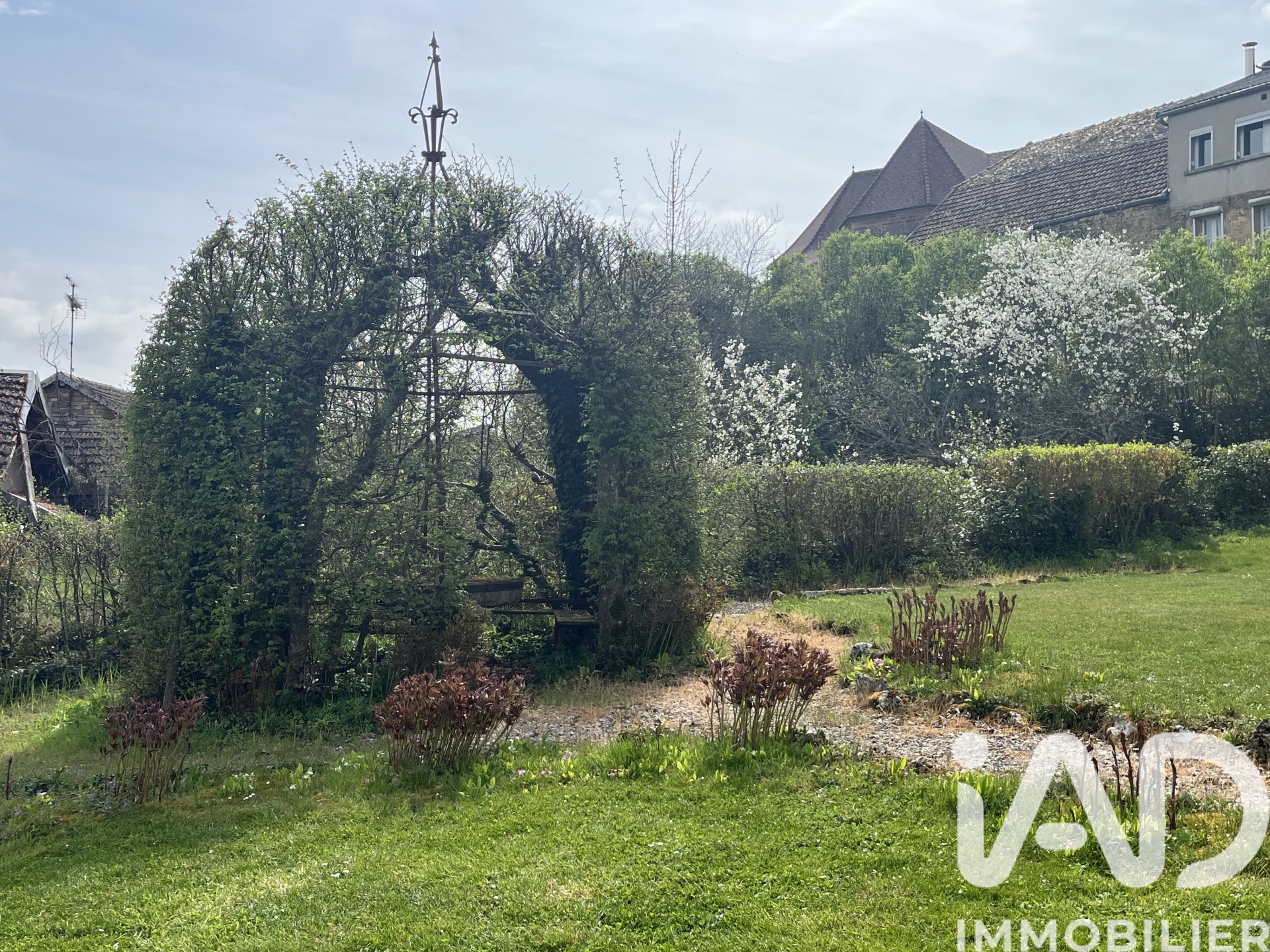 Maison de 311 m² à Champsevraine (52500)