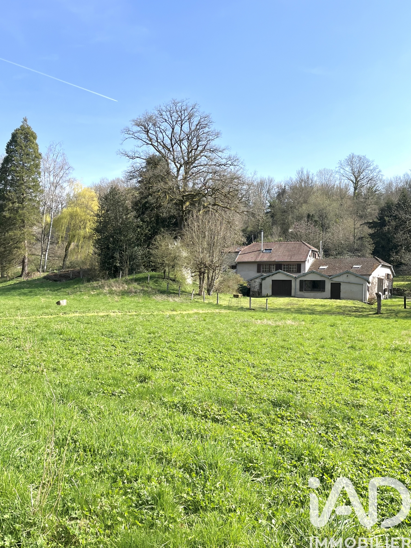 Maison de 189 m² à CELLES EN BASSIGNY (52360)