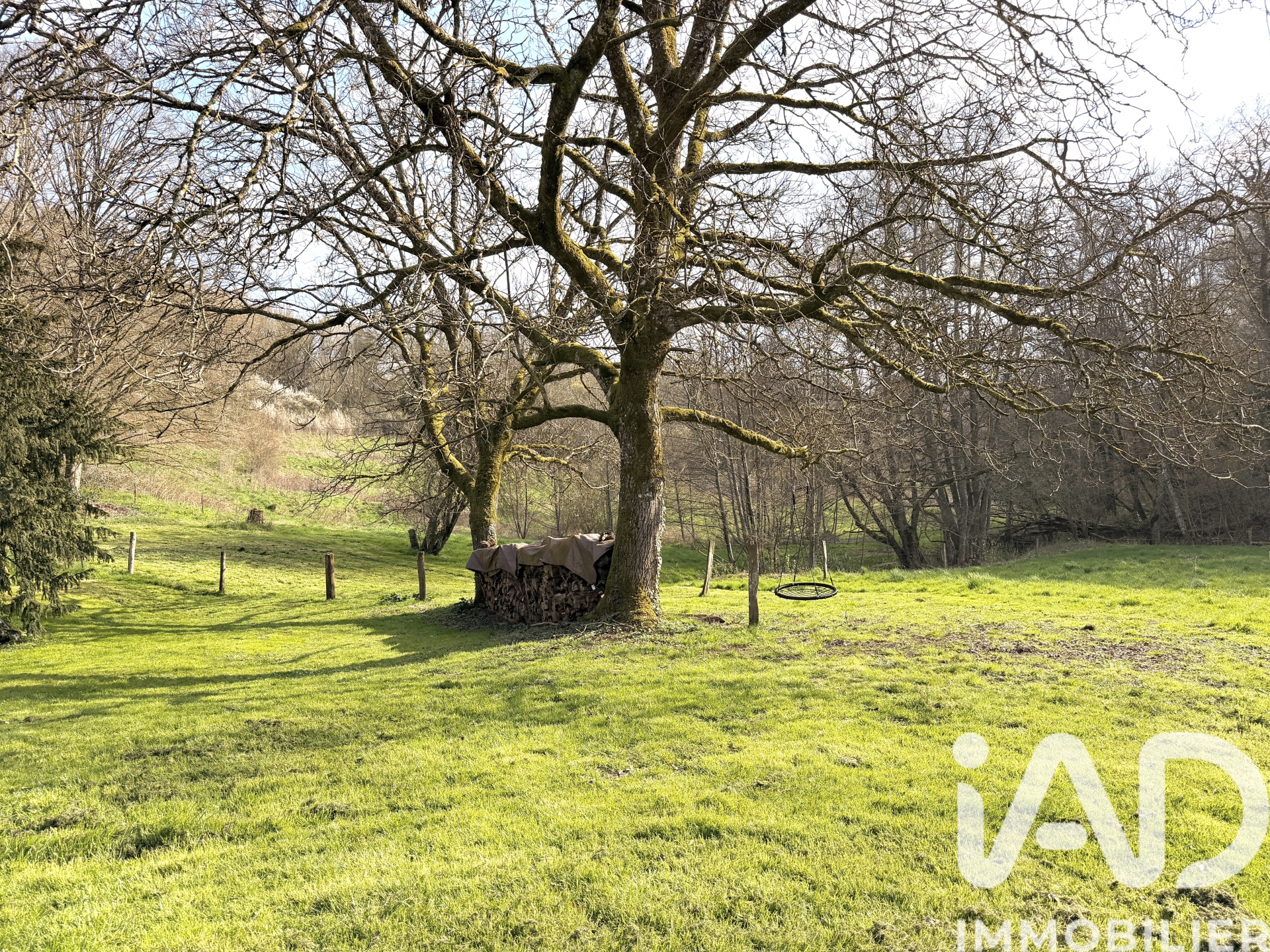 Maison de 189 m² à CELLES EN BASSIGNY (52360)