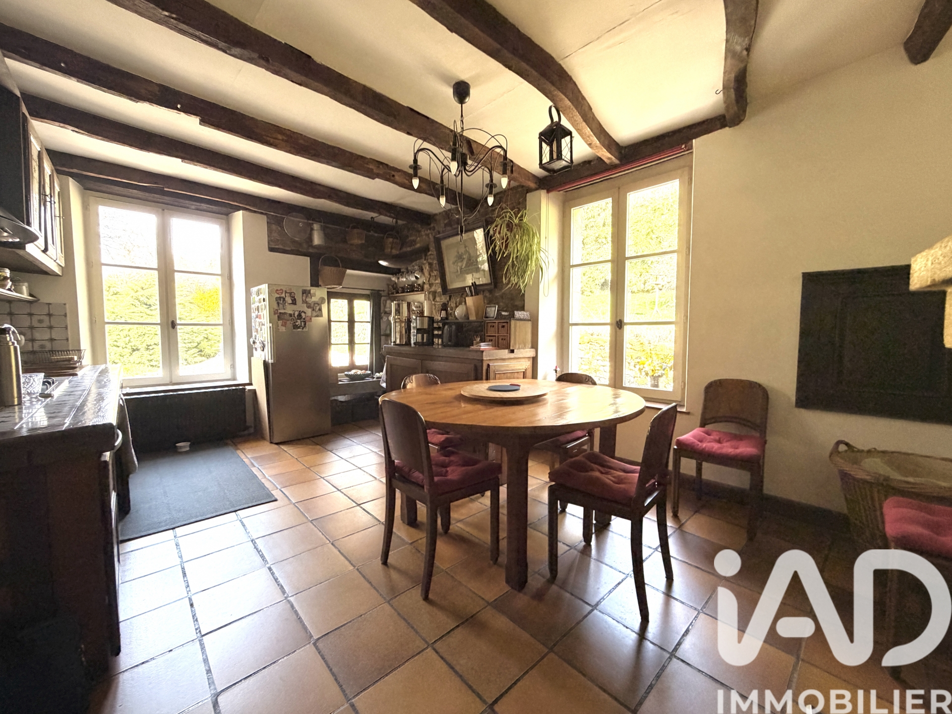 Maison de 189 m² à CELLES EN BASSIGNY (52360)