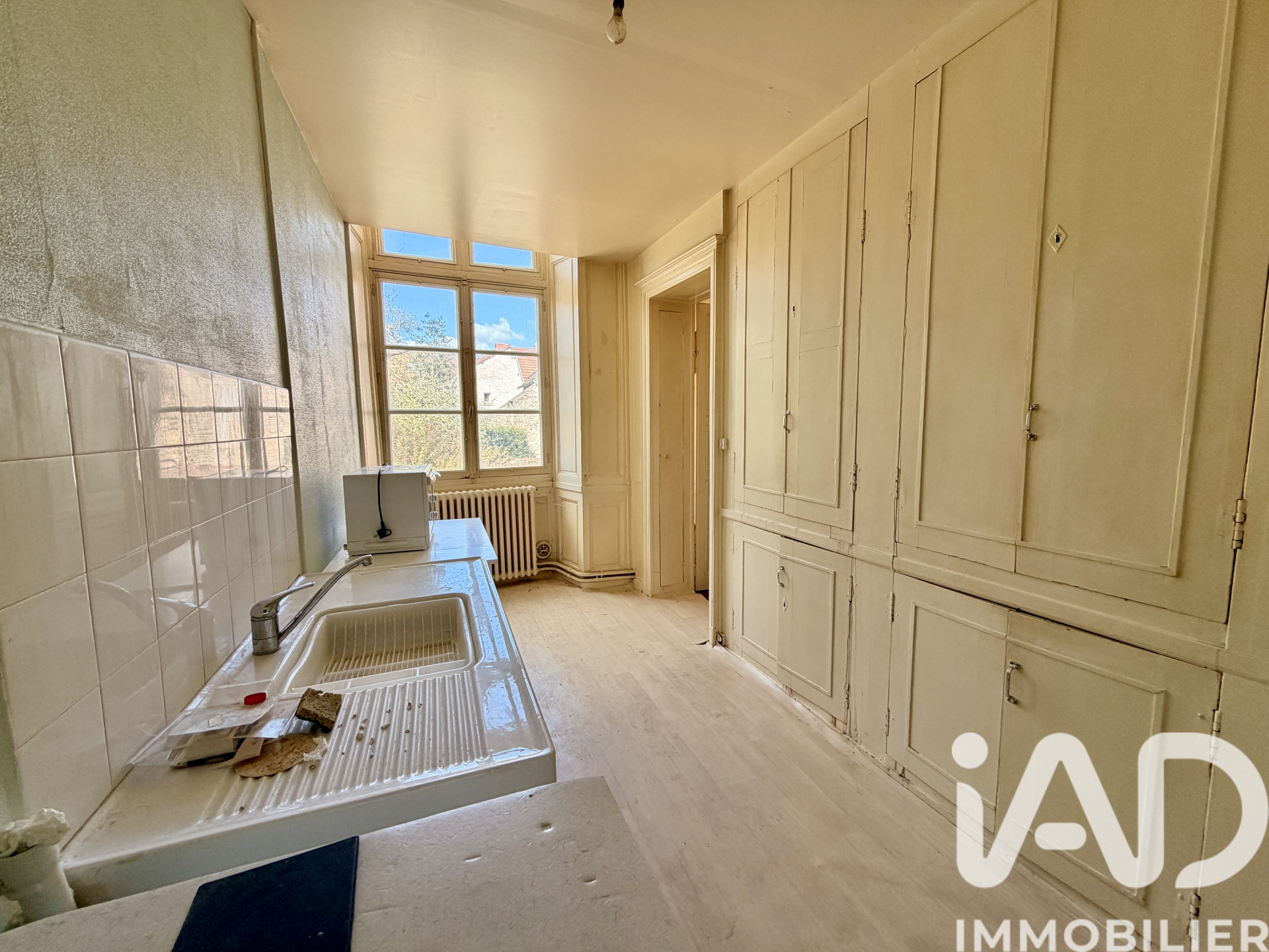 Maison de 418 m² à Langres (52200)