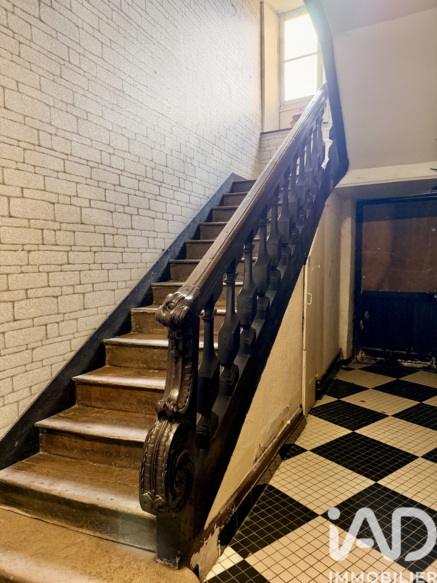 Maison de 418 m² à Langres (52200)