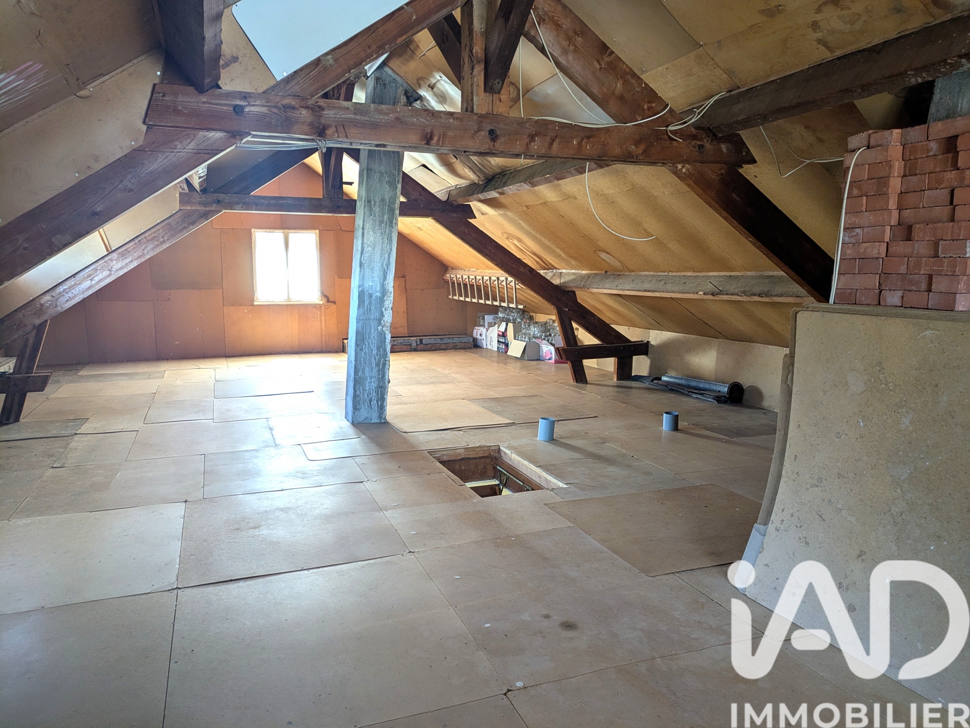 Maison de 128 m² à Nogent (52800)