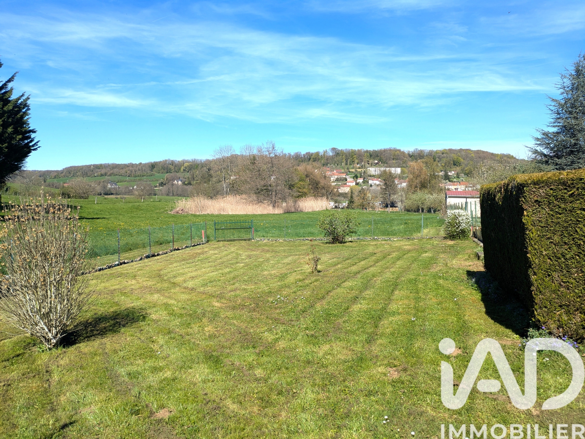 Maison de 128 m² à Nogent (52800)