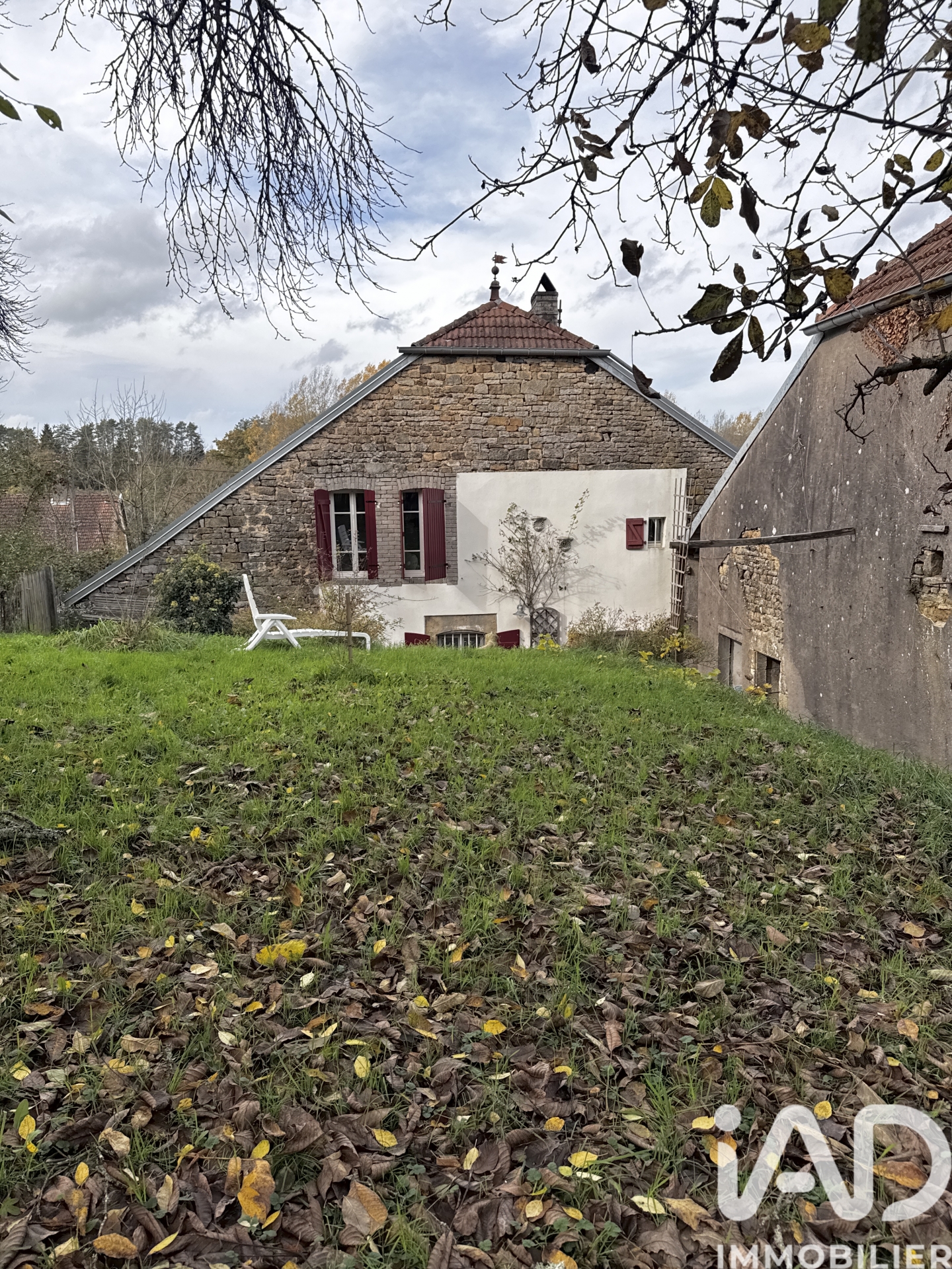 Maison de 216 m² à Champsevraine (52500)