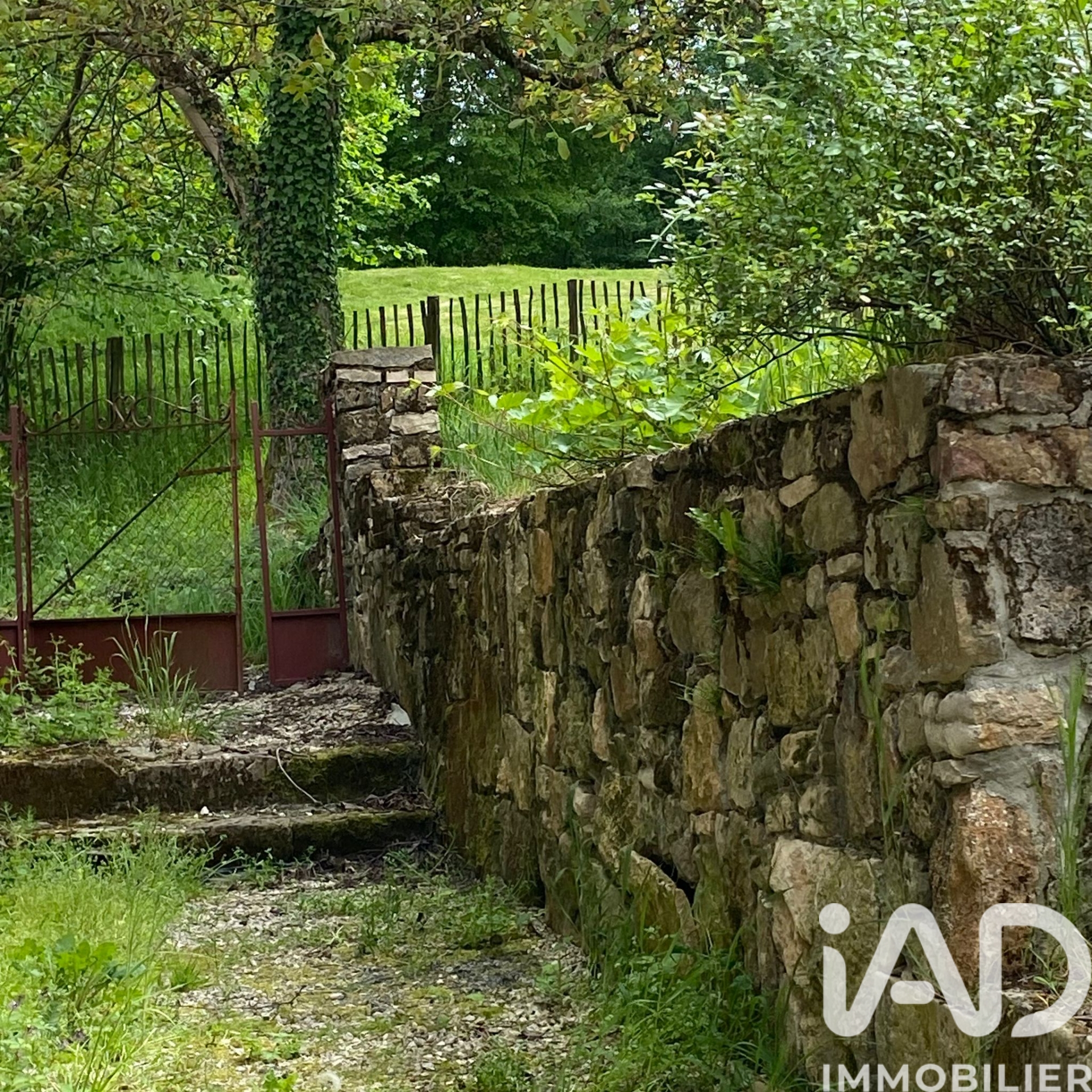 Maison de 216 m² à Champsevraine (52500)