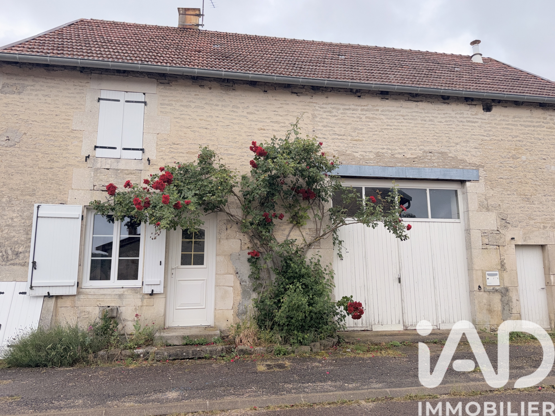 Maison de 102 m² à Voisines (52200)