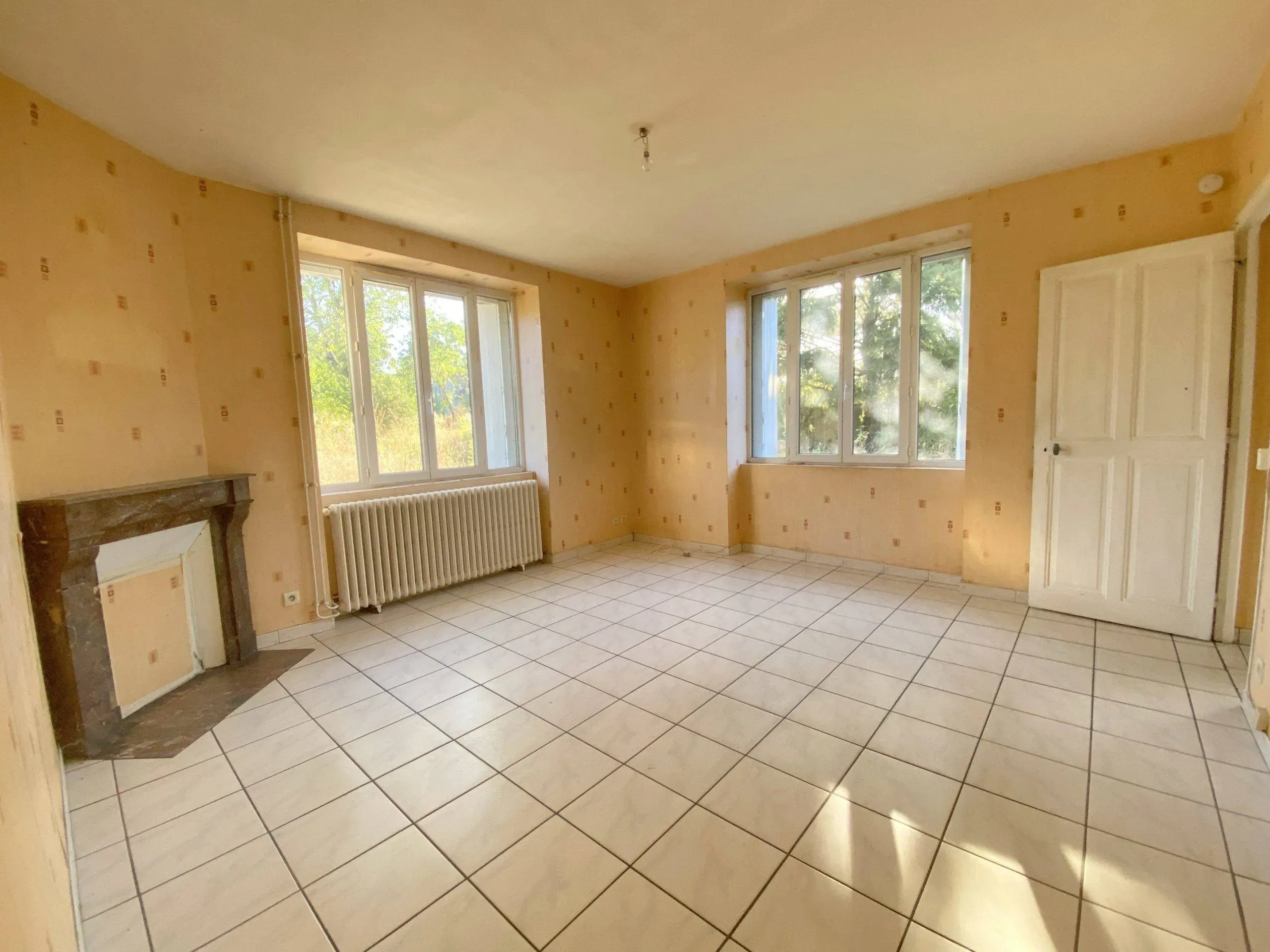 Maison de 230 m² à Langres (52200)