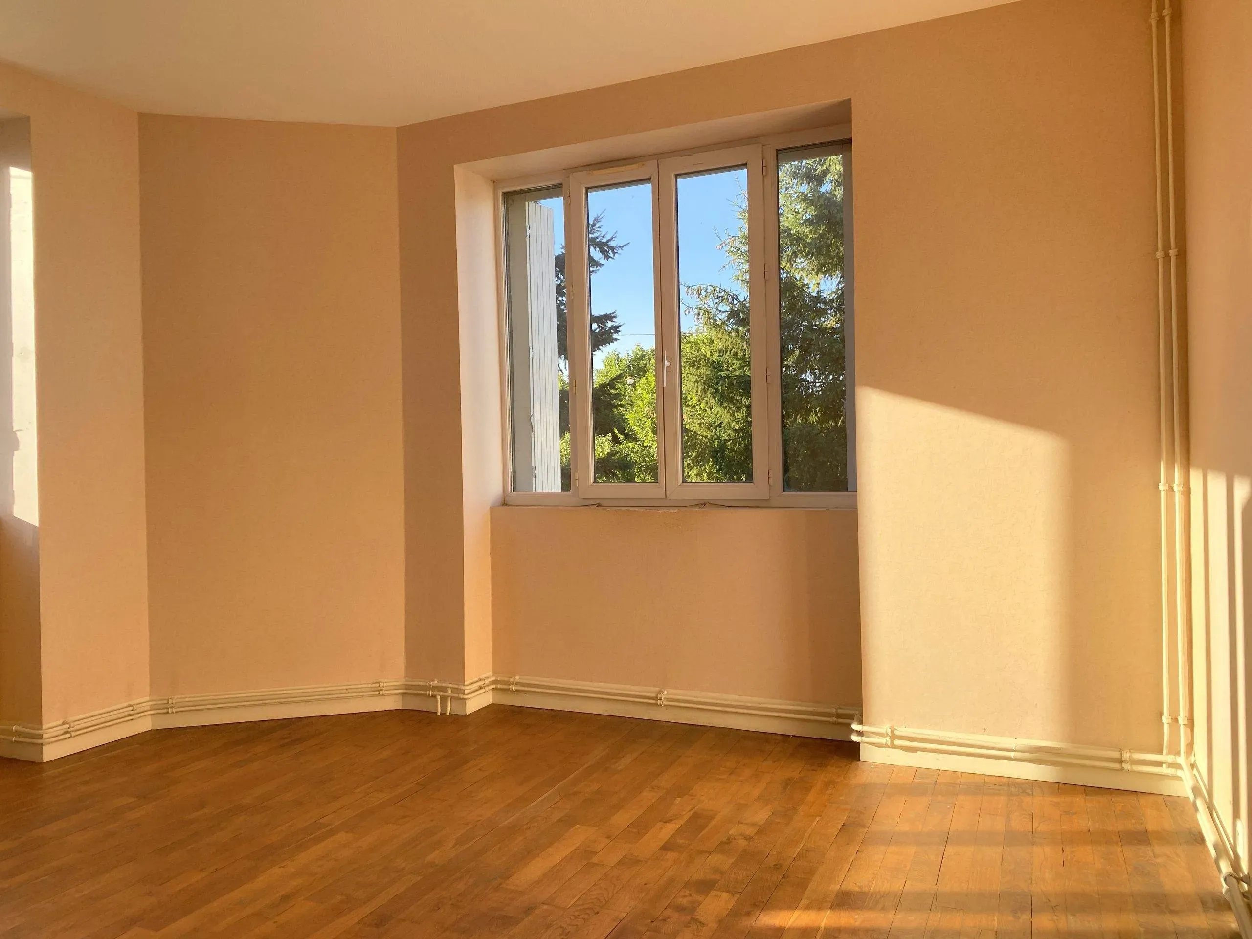 Maison de 230 m² à Langres (52200)