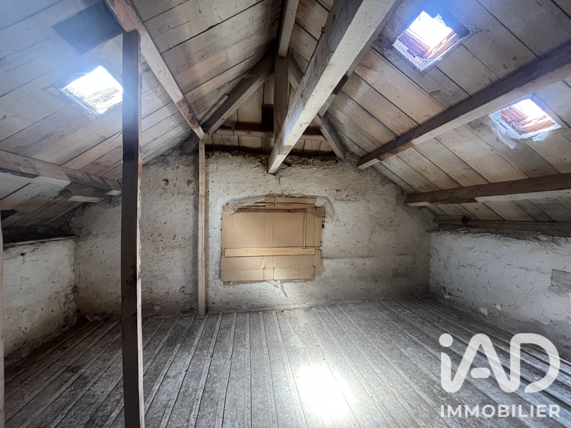 Maison de 126 m² à Genevrières (52500)