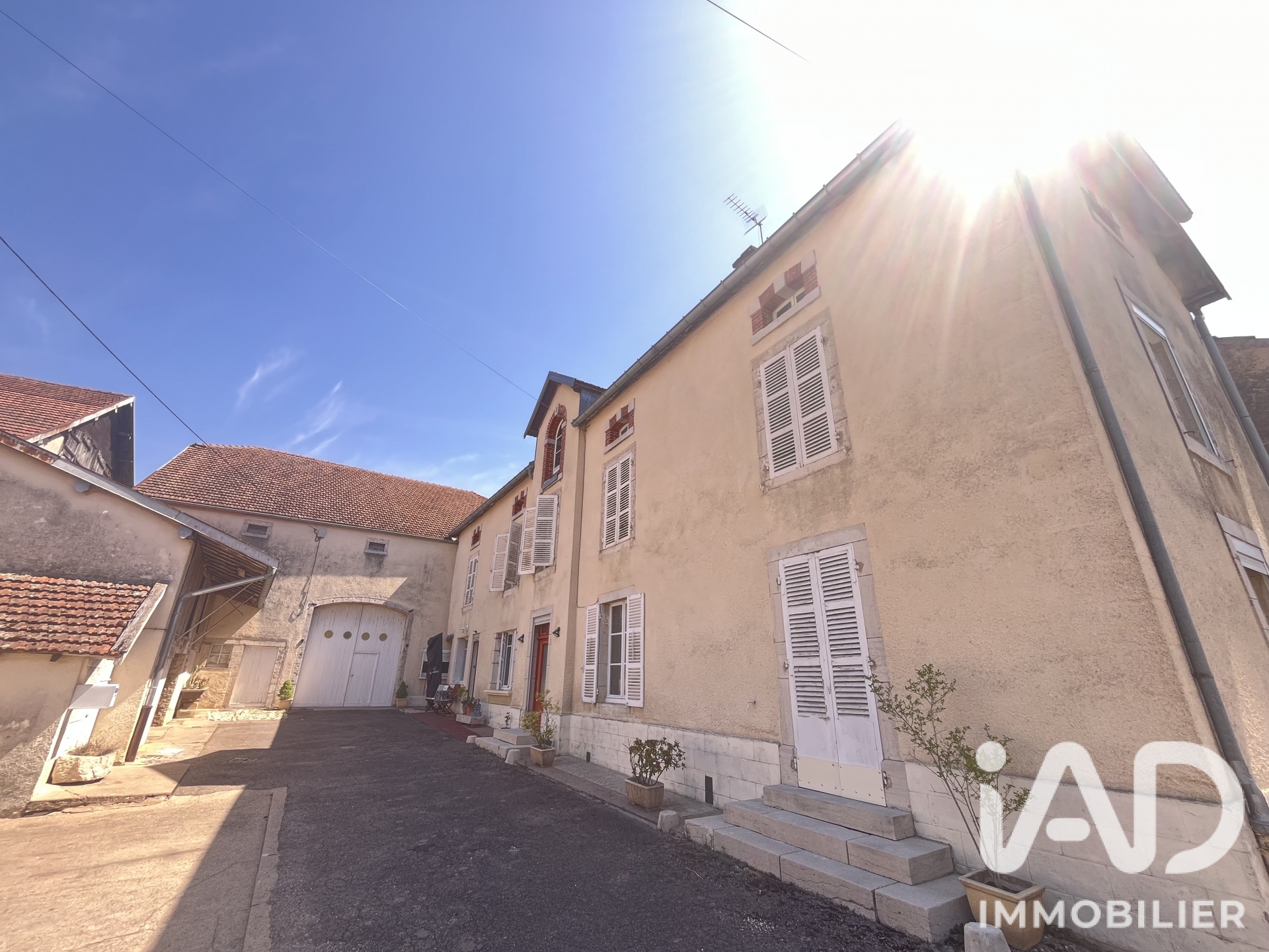 Maison de 126 m² à Genevrières (52500)