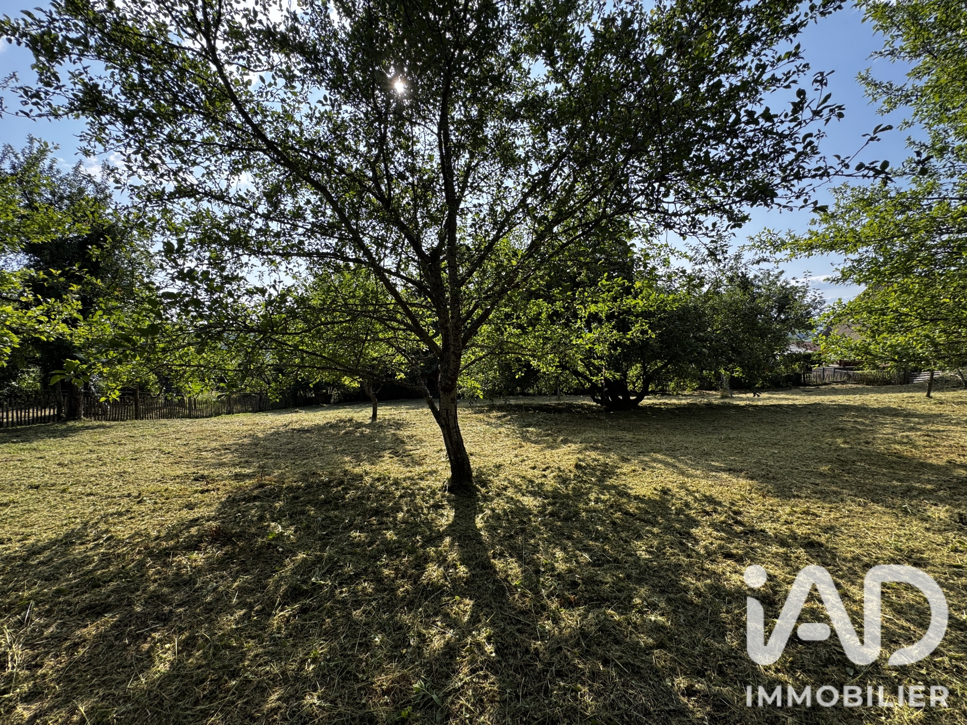 Terrain de 1500 m² à Langres (52200)