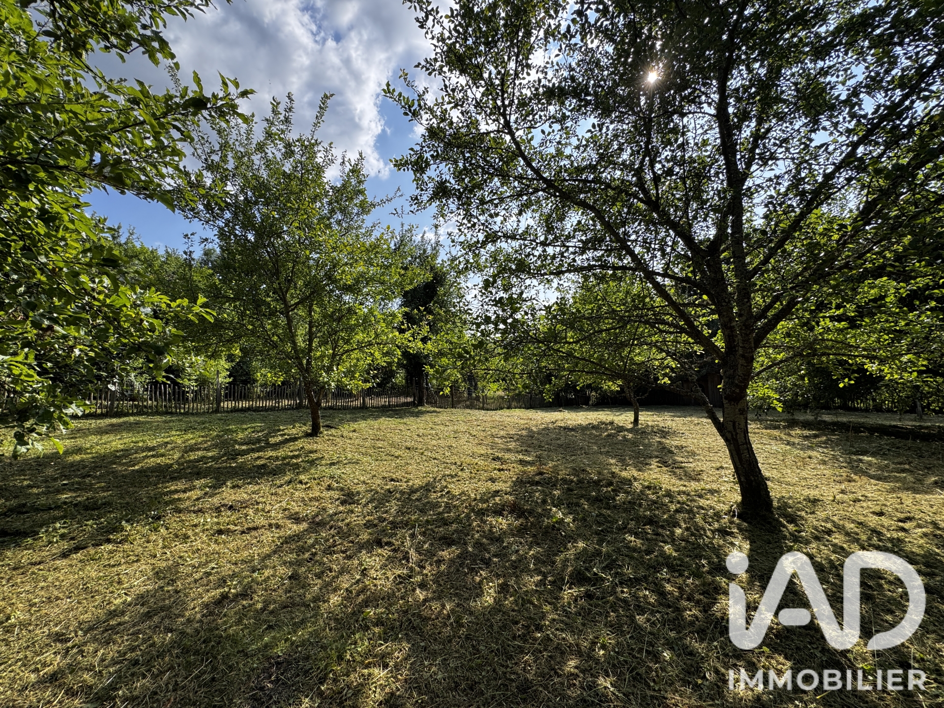 Terrain de 1500 m² à Langres (52200)
