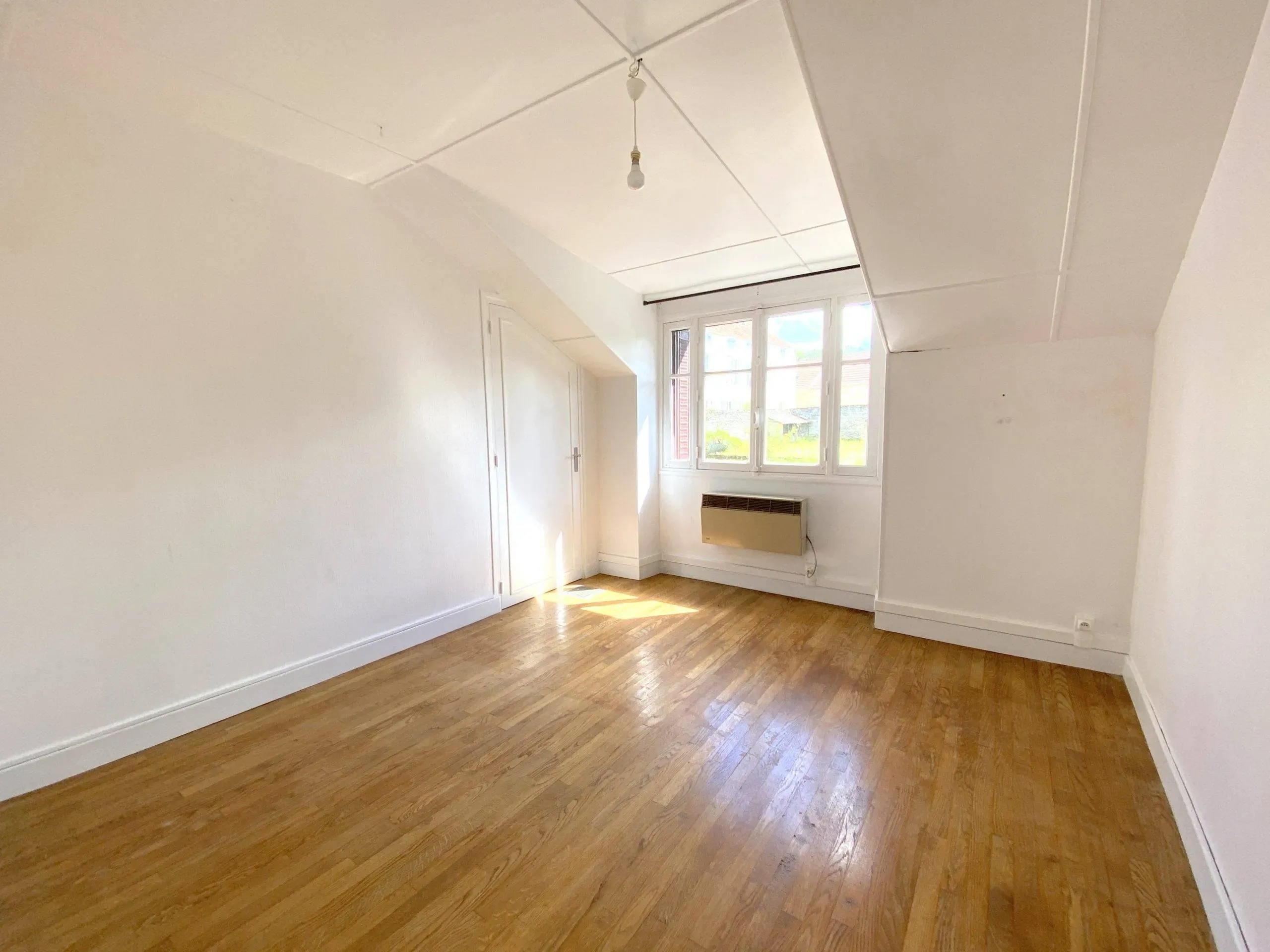Maison de 122 m² à Auberive (52160)