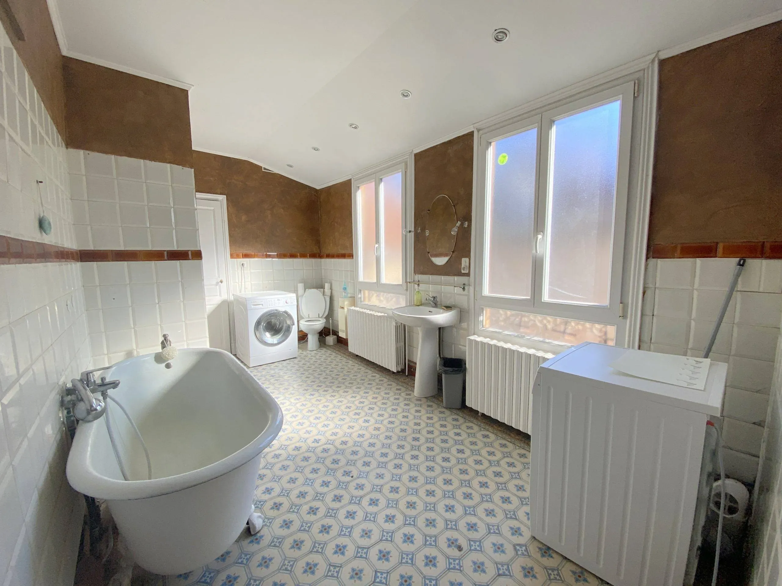 Maison de 250 m² à Langres (52200)