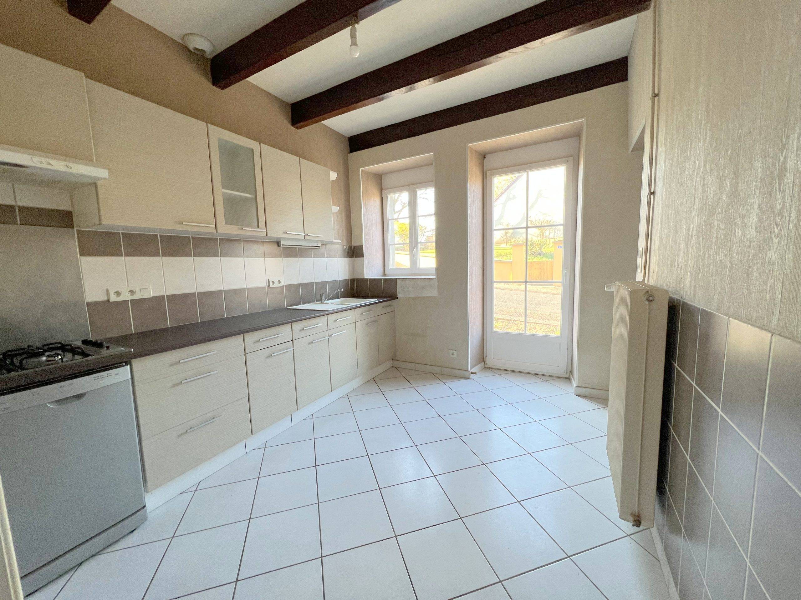 Maison de 75 m² à Saint-Vallier-Sur-Marne (52200)