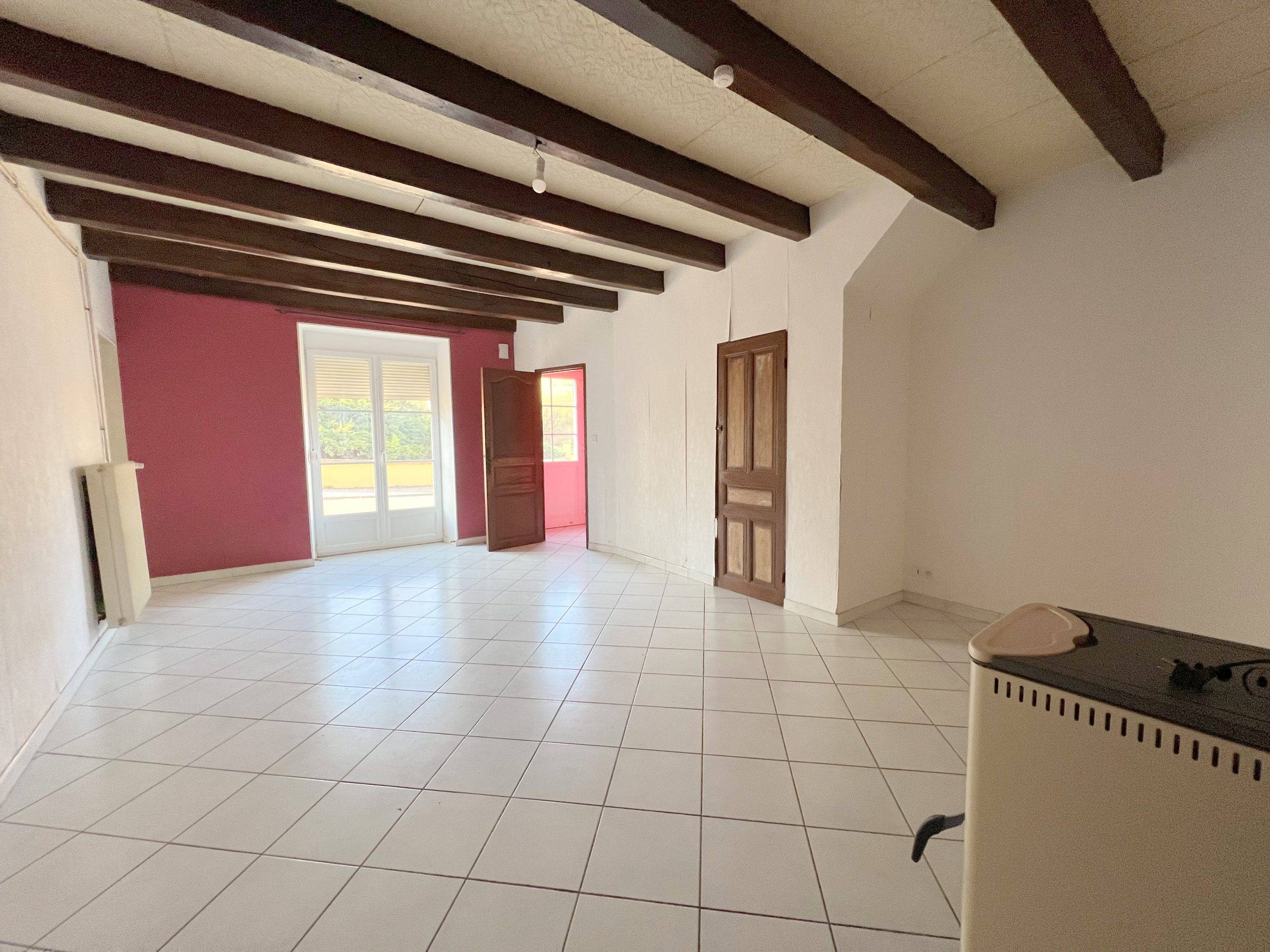 Maison de 75 m² à Saint-Vallier-Sur-Marne (52200)