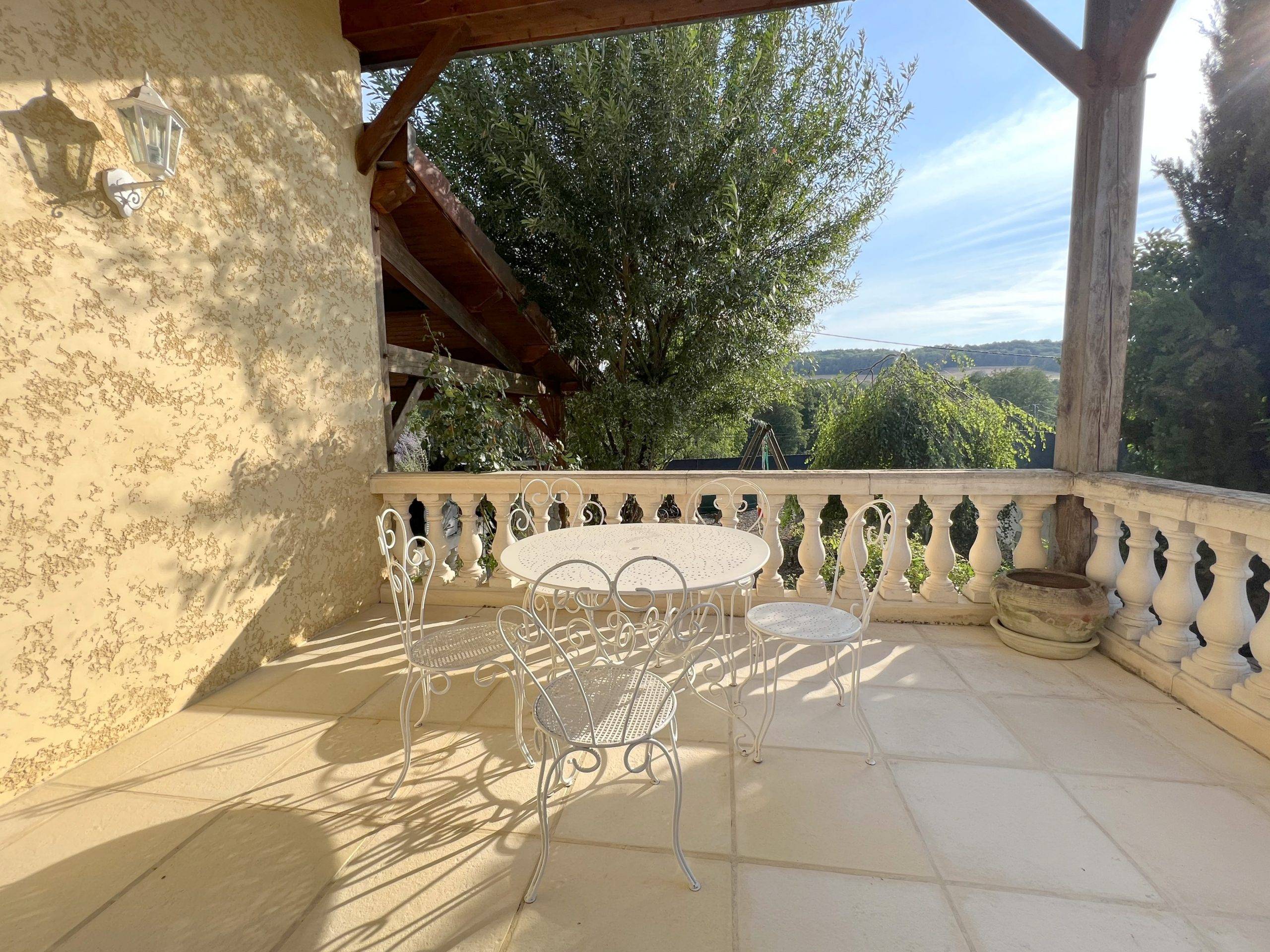 Maison de 85 m² à Charmes (52360)