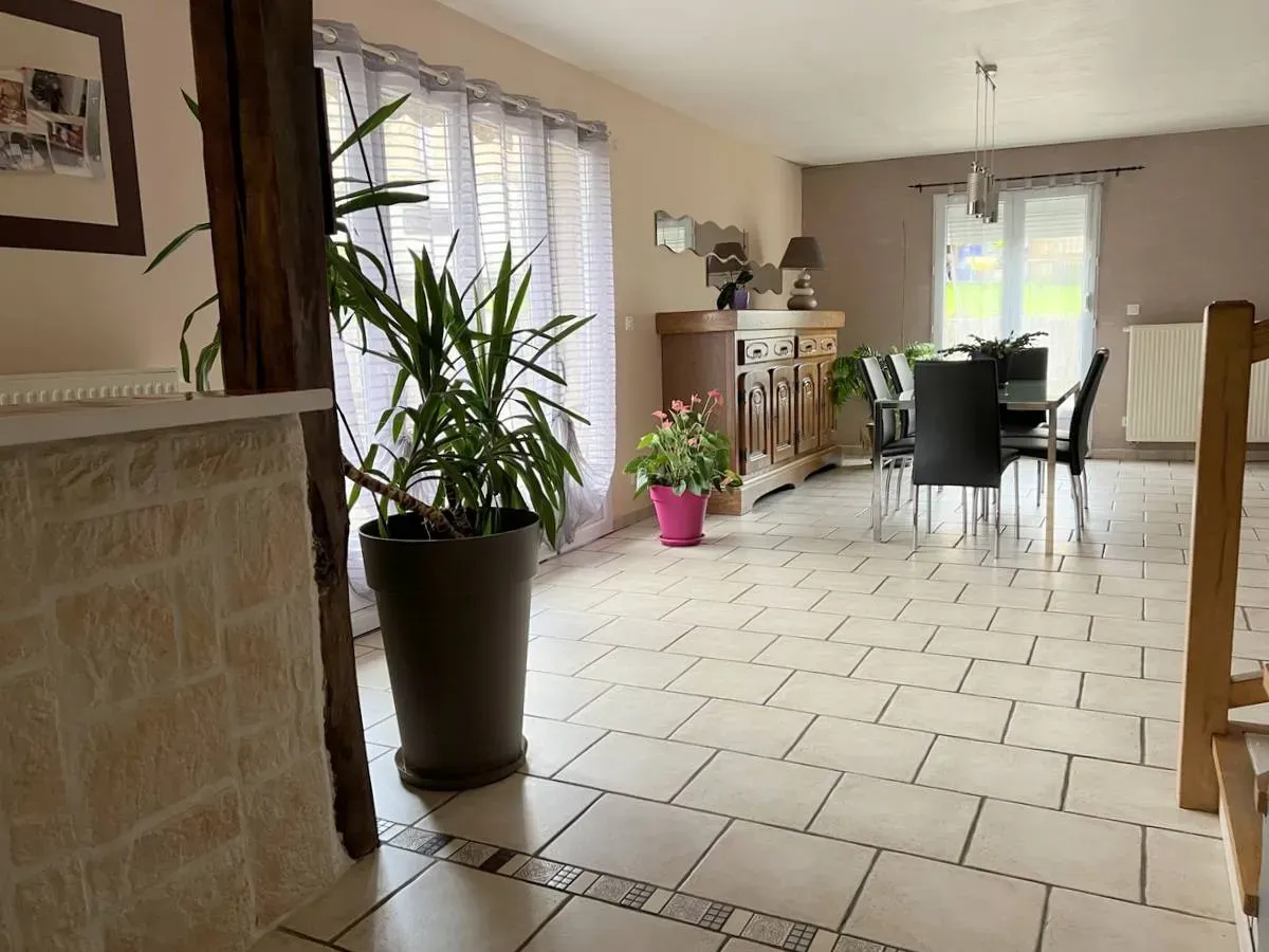 Maison de 190 m² à Plesnoy (52360)