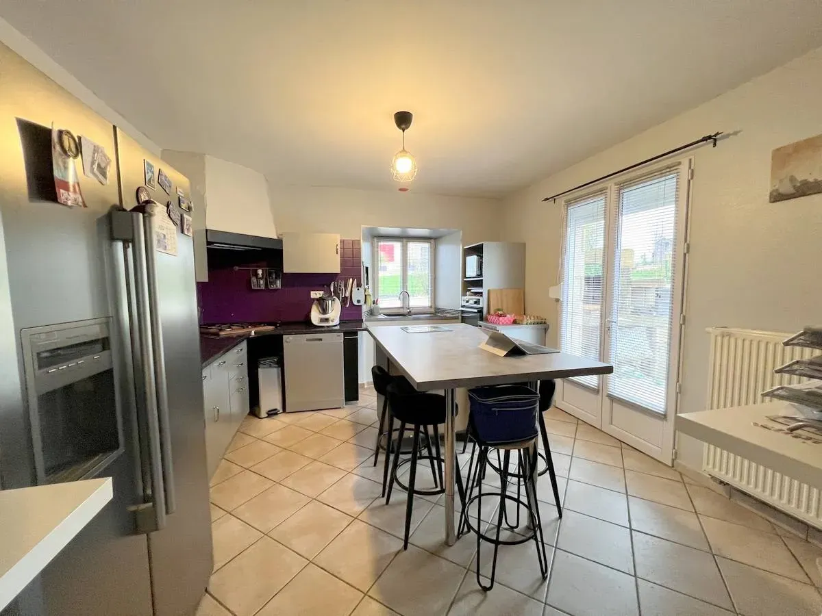 Maison de 190 m² à Plesnoy (52360)