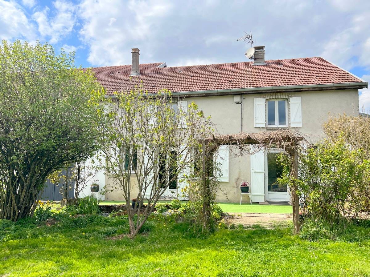 Maison de 185 m² à Hortes (52600)