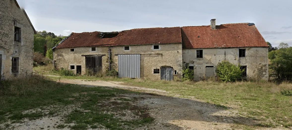 Maison de 375 m² à Rochetaillée (52210)