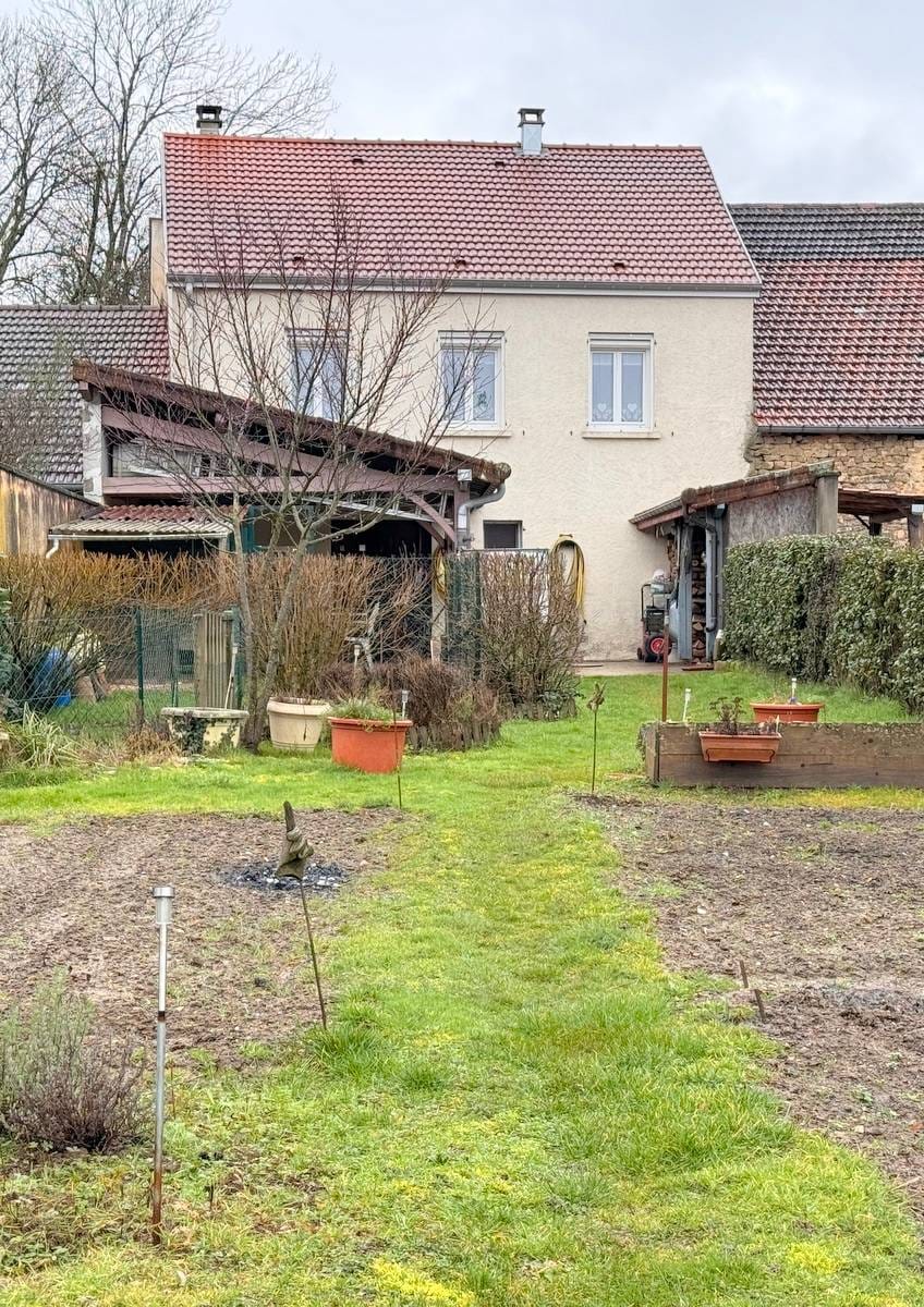 Maison de 100 m² à Haute Amance (52600)