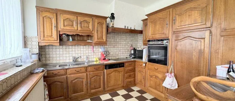 Maison de 150 m² à Saints-Geosmes (52200)