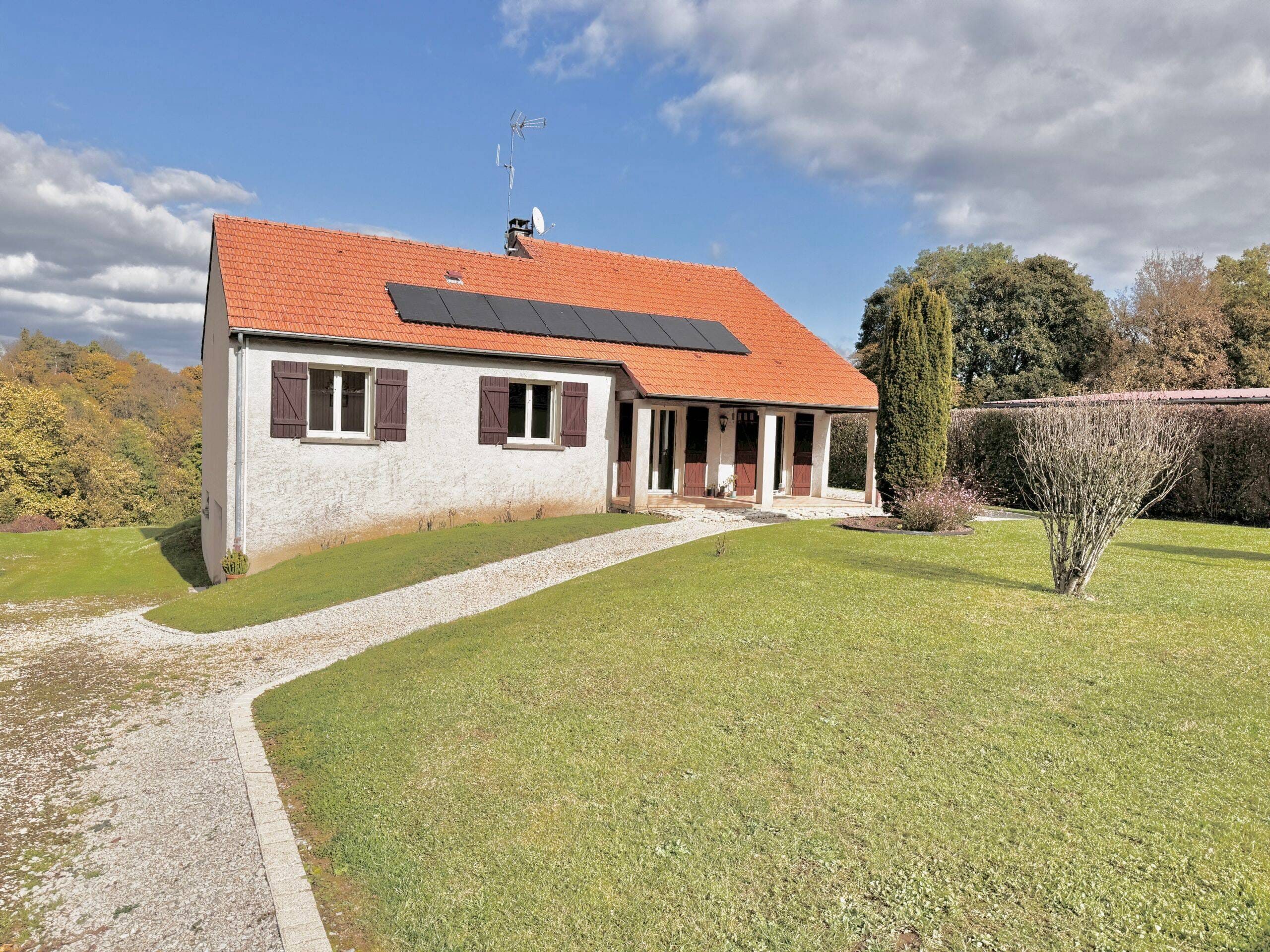 Maison de 117 m² à Lanques-sur-Rognon (52800)