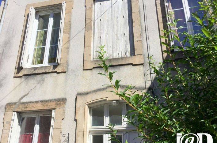 Maison de 109 m² à Langres
