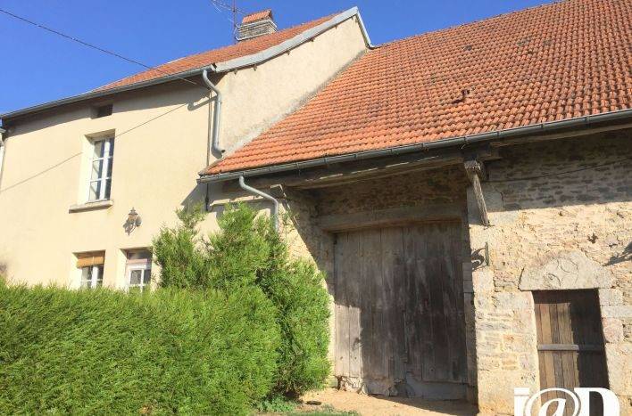 Maison de 95 m² à Chalancey