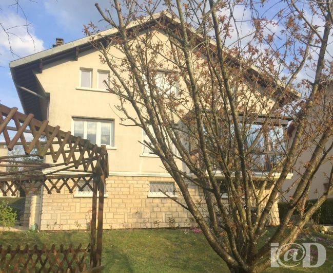Maison de 140 m² à Langres (52200)