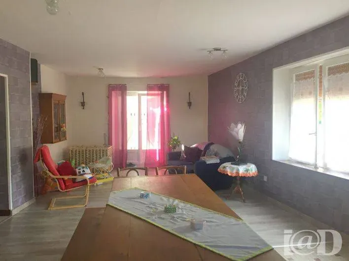 Maison de 160 m² à Laferté Sur Amance (52500)