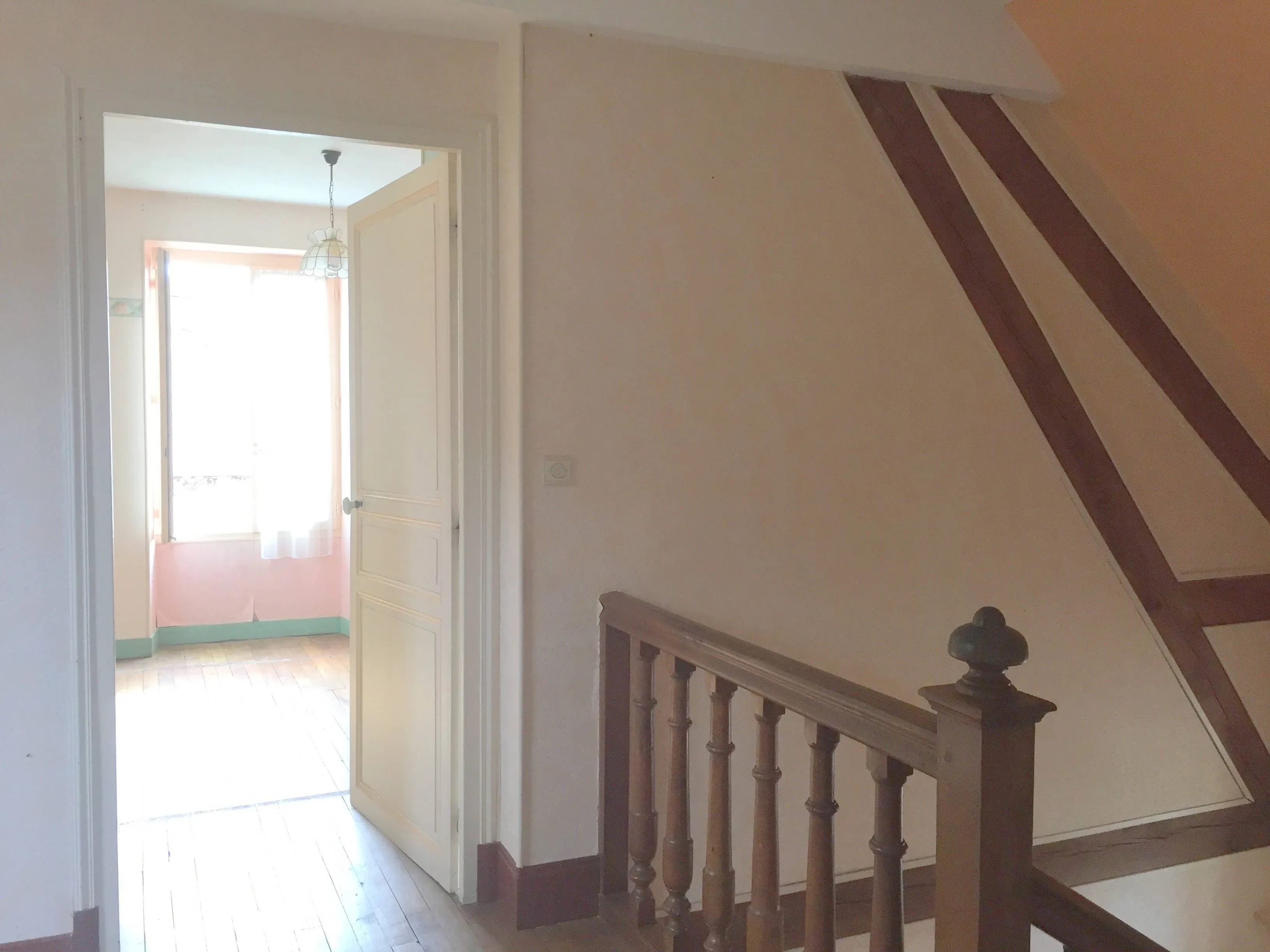 Maison de 100 m² à Bay Sur Aube